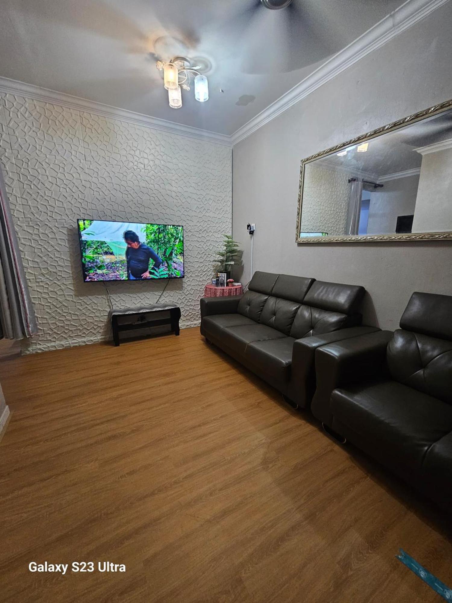 Maisarah Homestay, Islamic In
